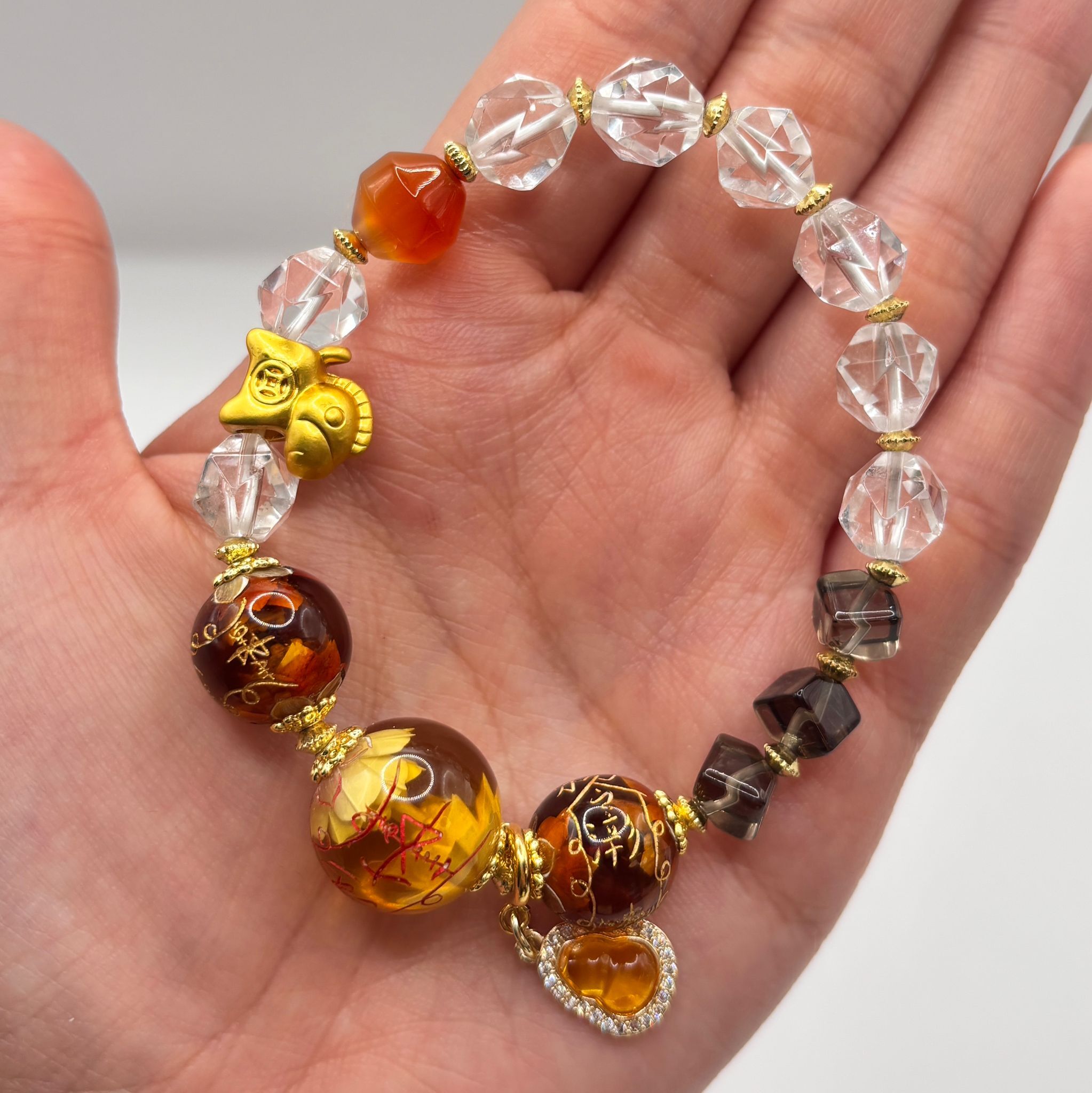 AB260204-L163-大師級非遺琥珀陰雕三官轉運手串 (一物一證書）默認流金(需留中文全名，已包紫袍大師開光，4月頭到貨，只限尖沙咀門店自取）