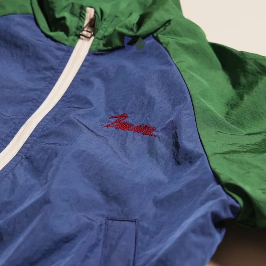 90-160 BN 藍綠拼色拉鍊外套