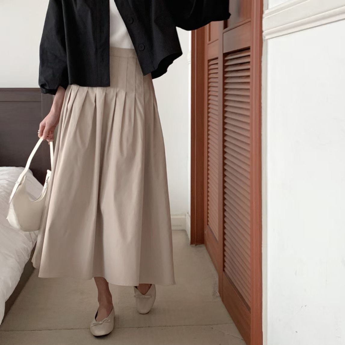 後腰鬆緊打褶百摺造型傘擺長裙-F / 2色