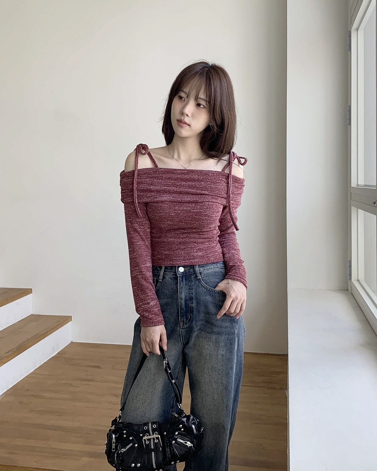 Cardon Off-Shoulder Top