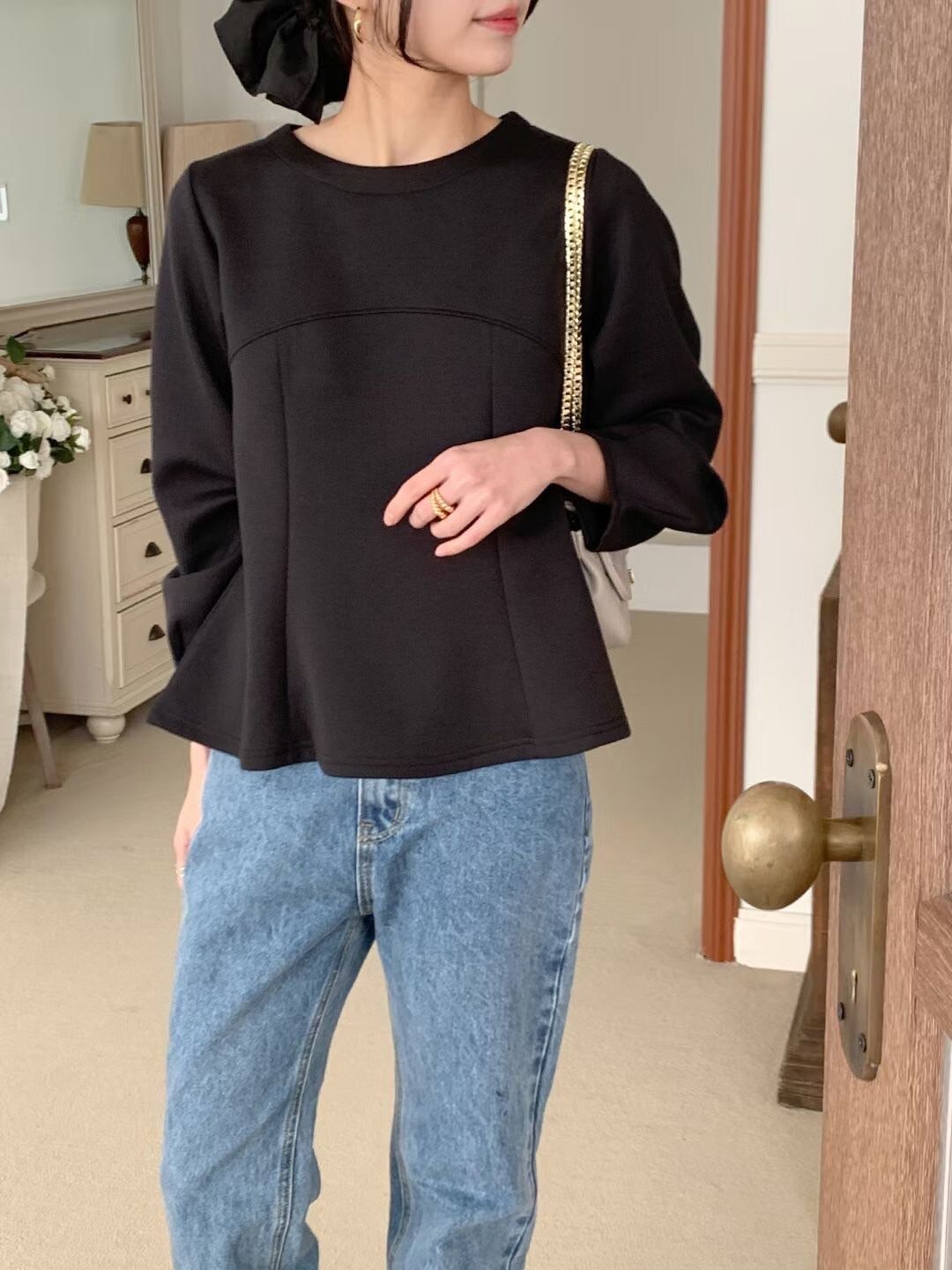 打褶收腰領傘擺造型圓領澎澎袖上衣 / 3色