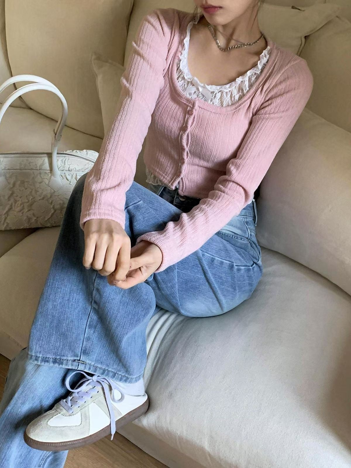 靚！Moni Lace Crop Top