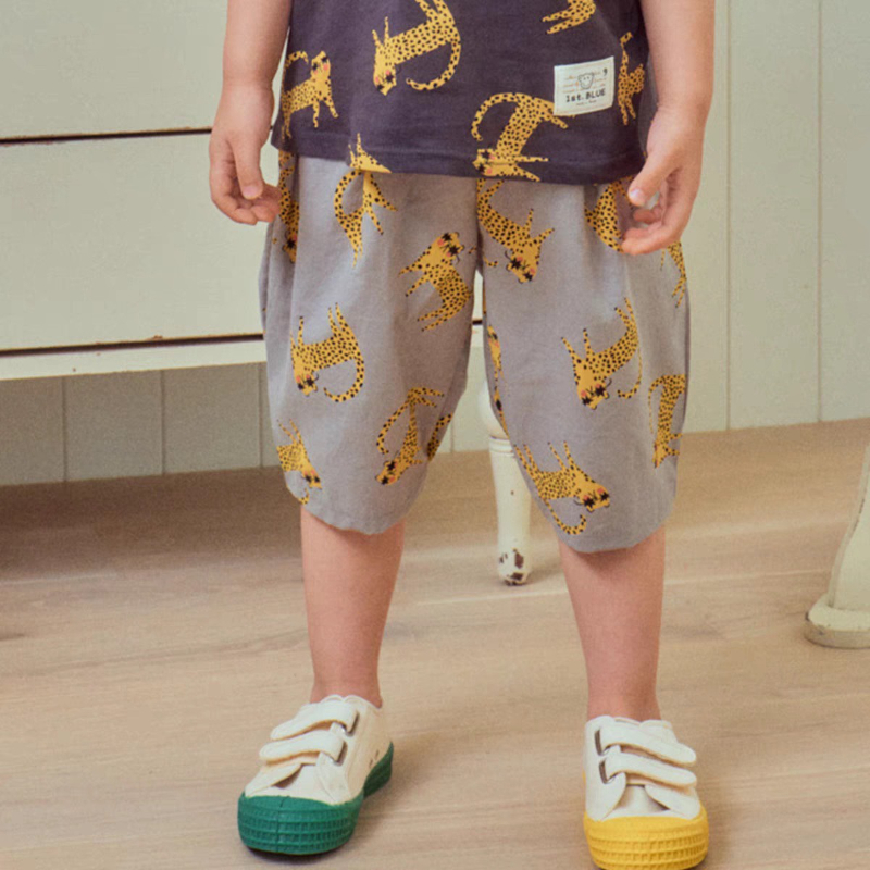 滿版獵豹五分褲(120)