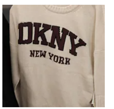[S] DKNY CRTD0 HTR/SYRAH VARSITY LOGO INTARSIA CREW NECK RELAXED SWEATER, DJ4R0362-014 (SD1658)