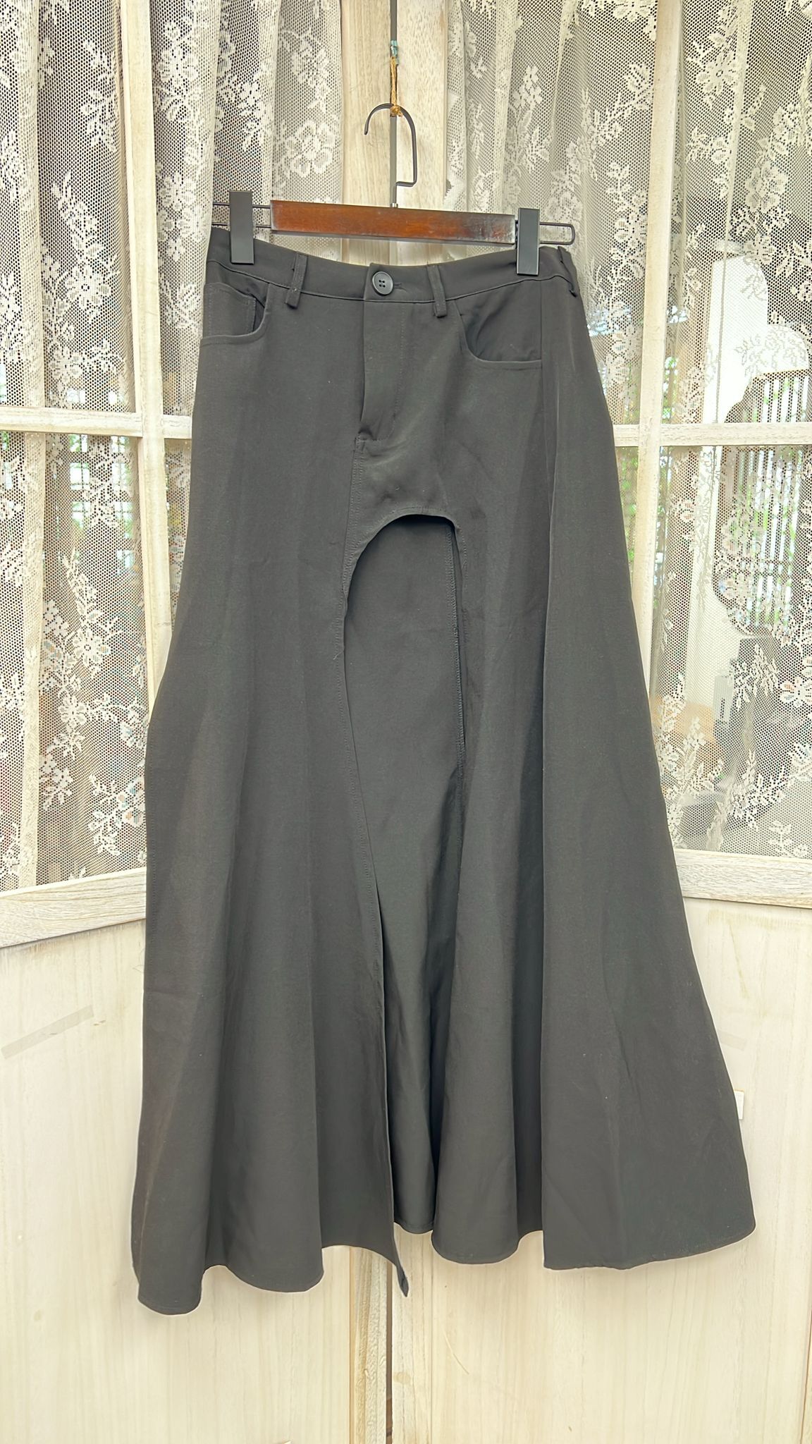 0211CT81-衣物CT-女裝長裙 (黑色) (A81)