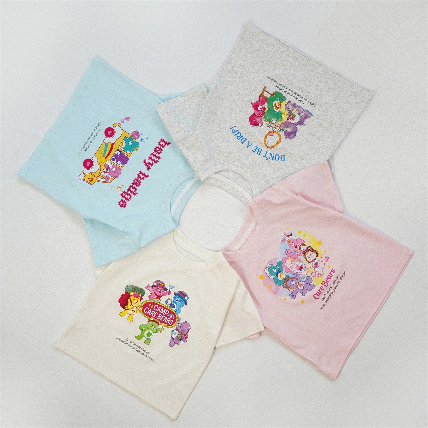 四色彩色熊熊上衣