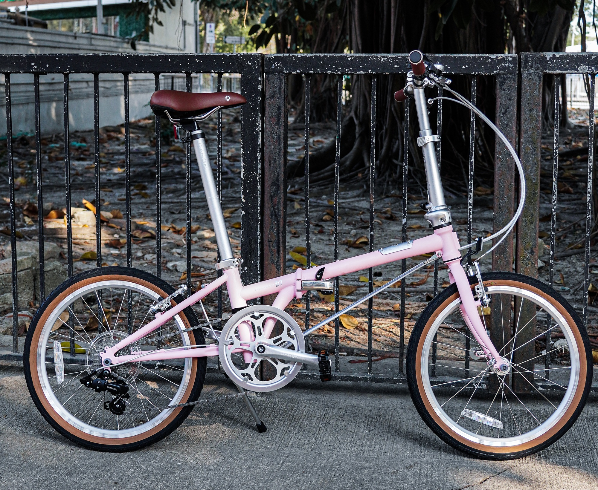 DAHON BOARDWALK D7 (HAC072) Folding Bike