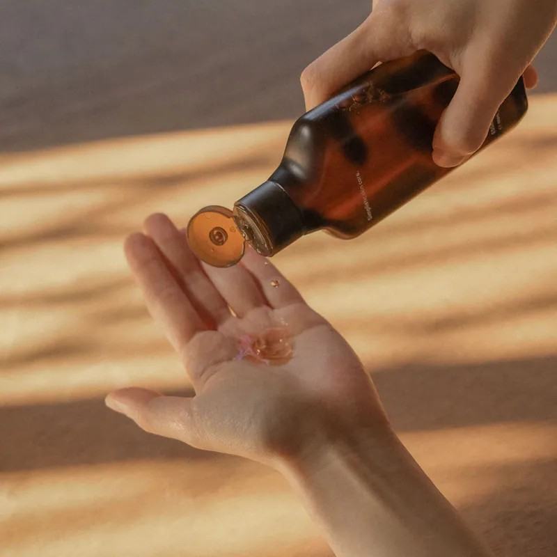 Simplistic 日常 3 步護膚 — 亮澤舒緩