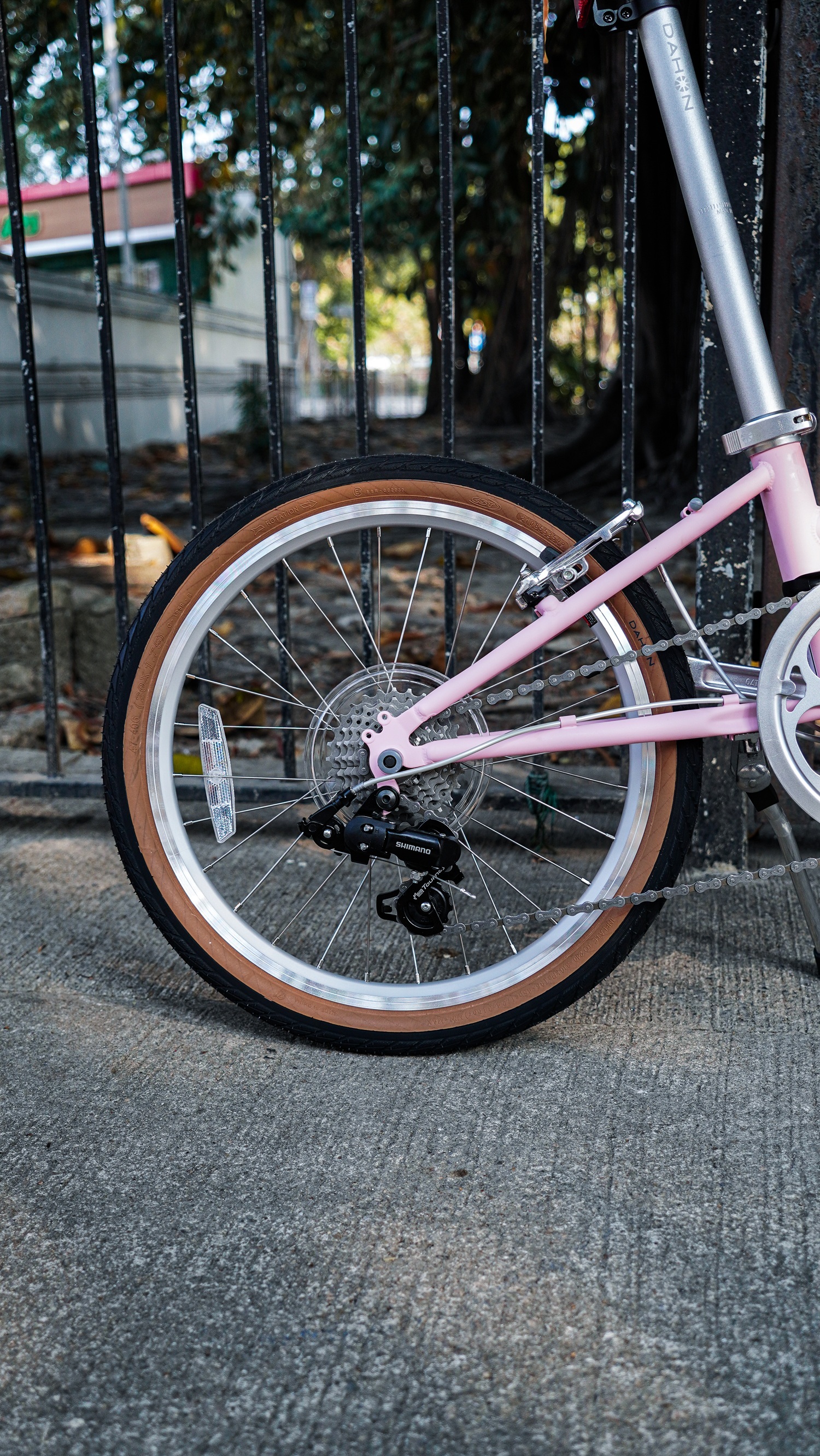 DAHON BOARDWALK D7 (HAC072) Folding Bike