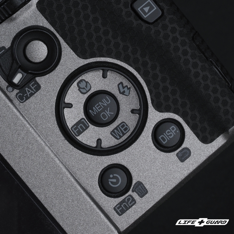 LIFE+GUARD RICOH GR II GR2 相機貼膜細節展示圖，霧鈦質感設計