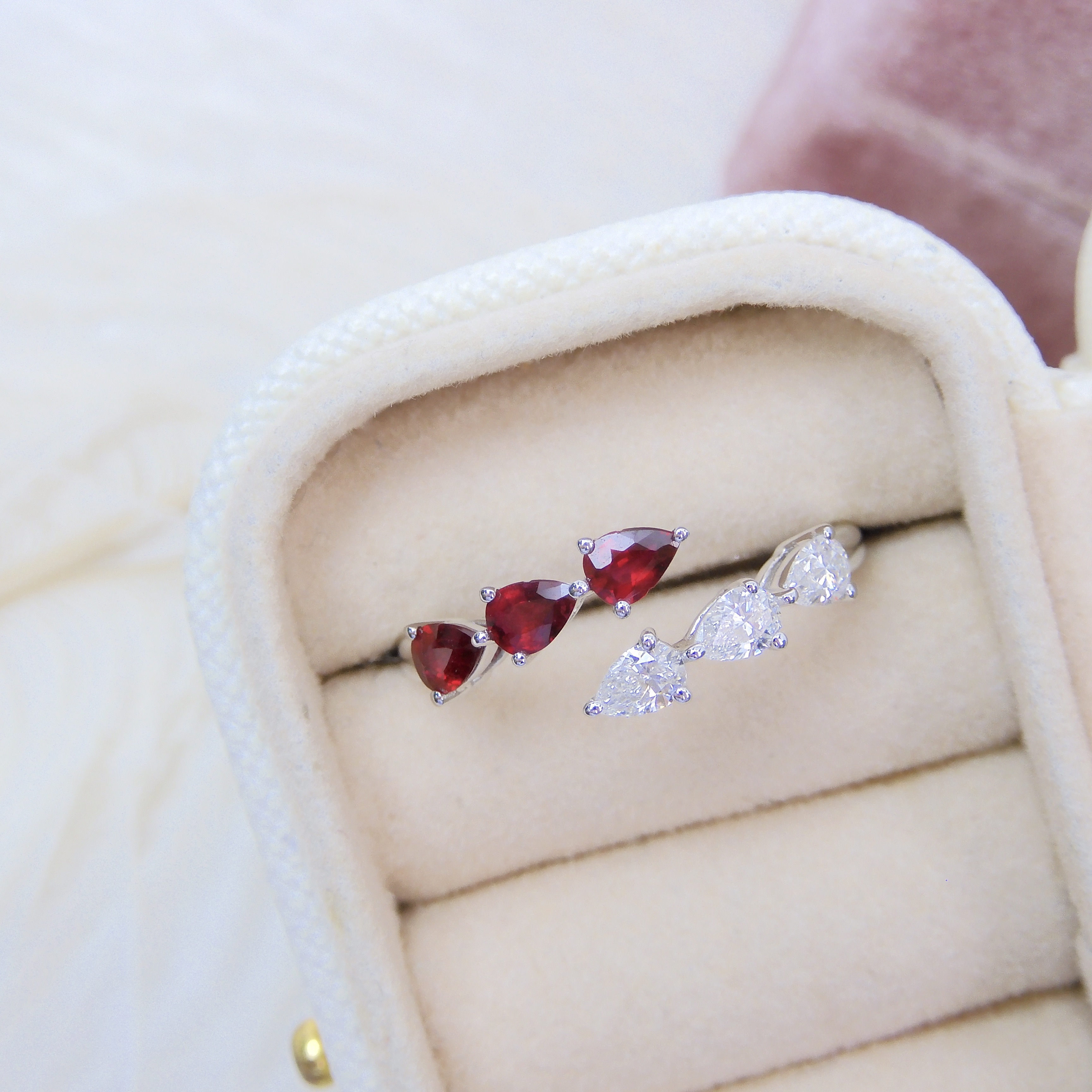 18K Gold 0.41ct Ruby Ring