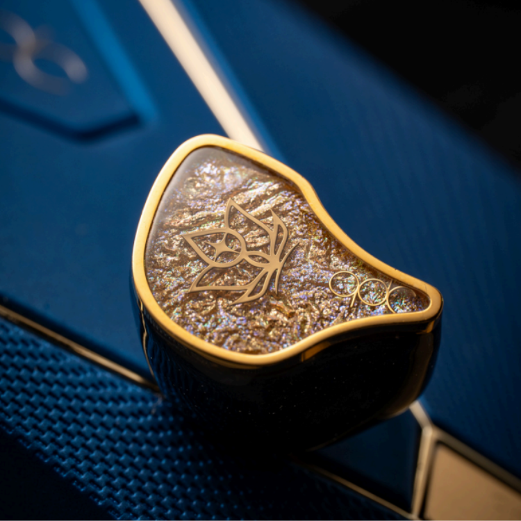 qdc Royal 旗艦級混合單元入耳式監聽耳機