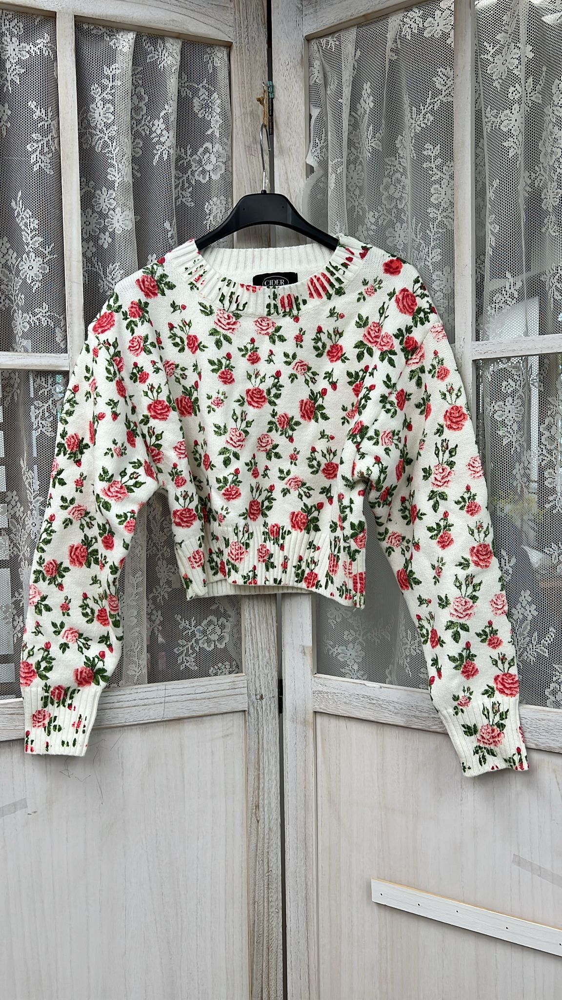 0211CT90-衣物CT-女裝冷衫 M碼 (A90)