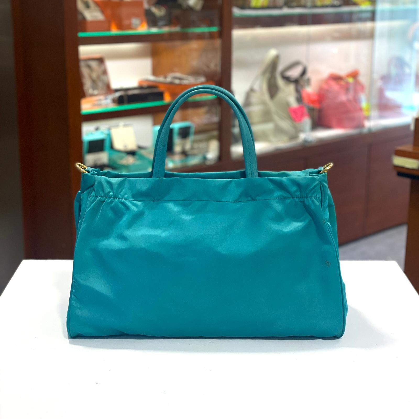 SPECIAL OFFER !!! 95%NEW二手PRADA手挽袋 天藍色尼龍 B1843M #普拉達手挽袋 #香榭站正品