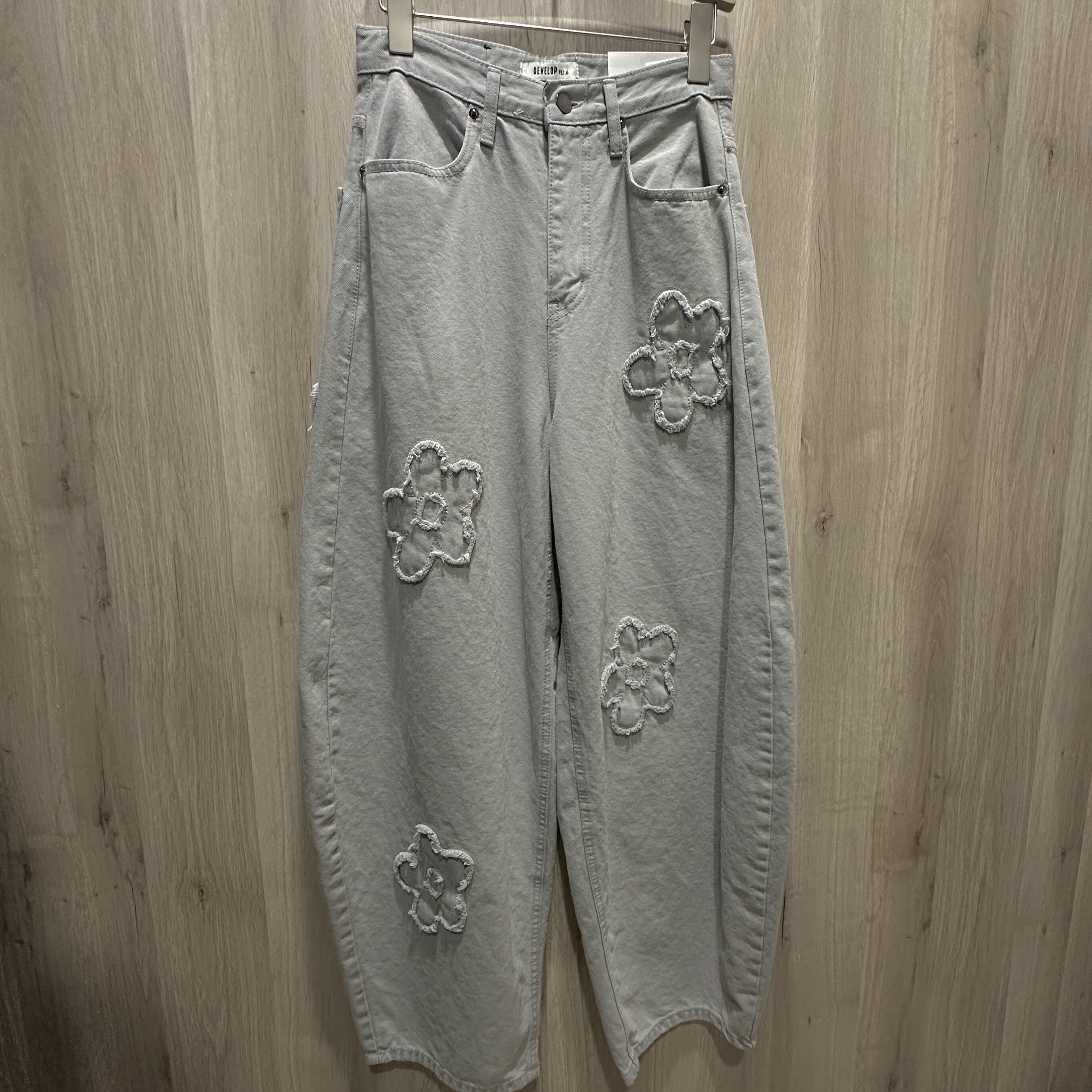 (百貨) 1609 正韓花朵牛仔褲