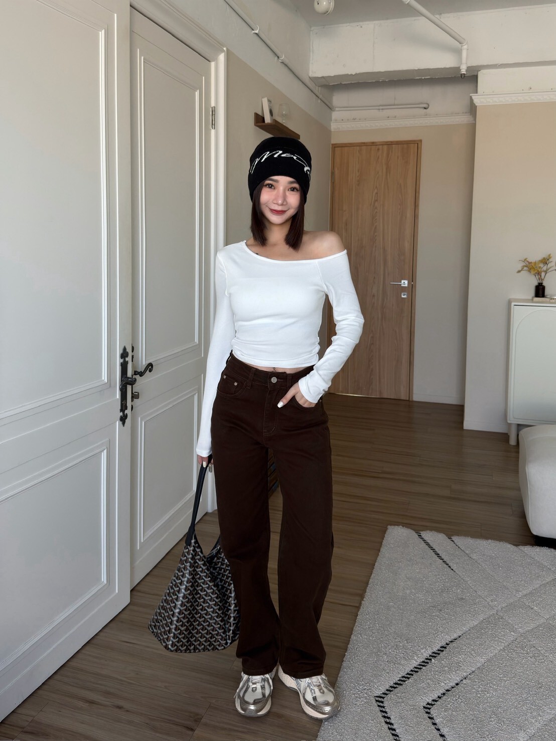 超顯瘦長腿牛仔直筒褲