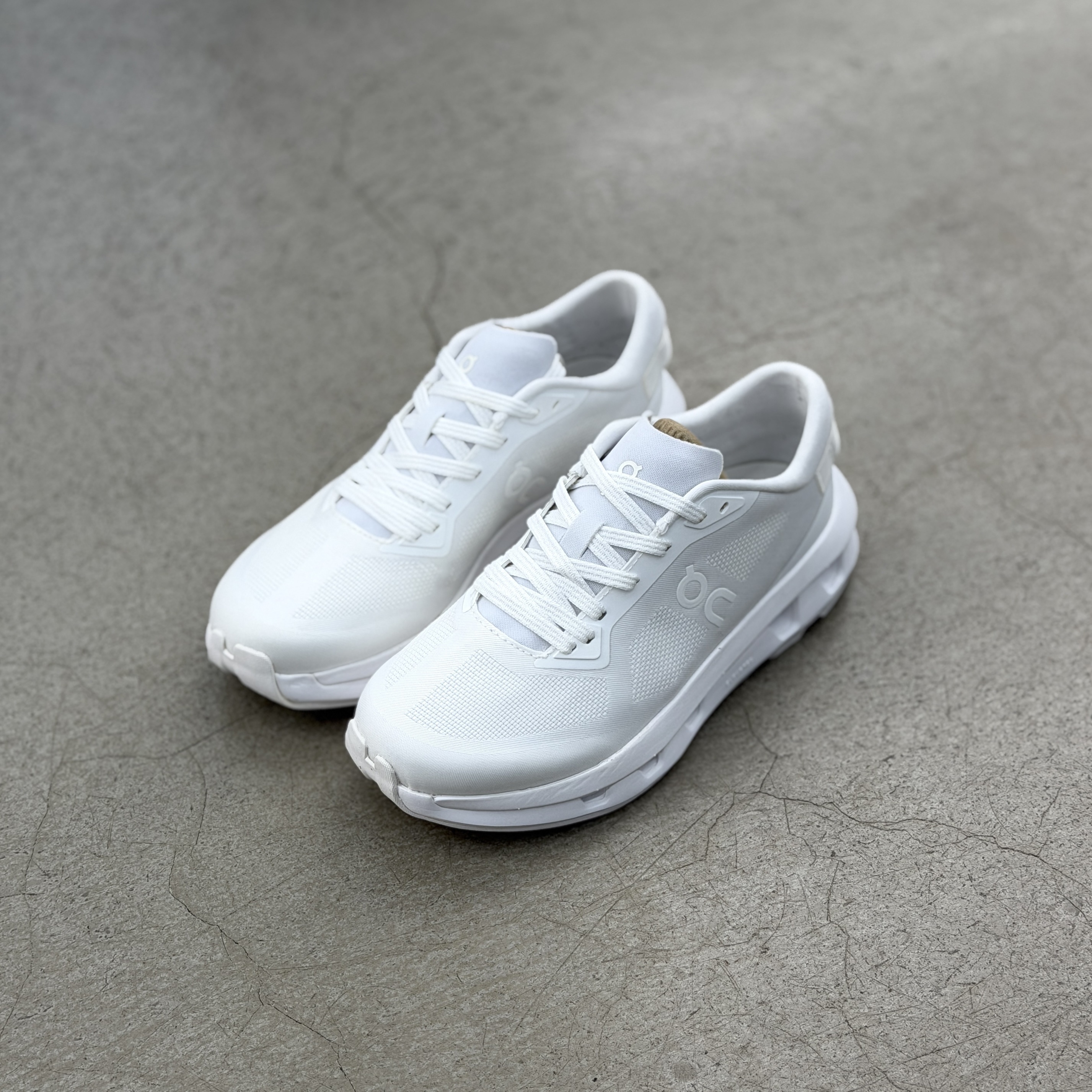 On Cloudzone W White l 3WF10071200