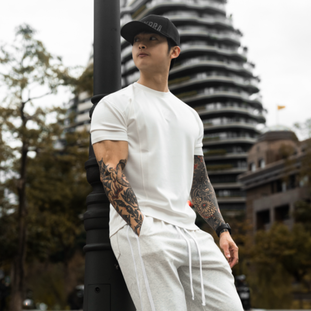 [UCN] Solid Form Tee - Ecru