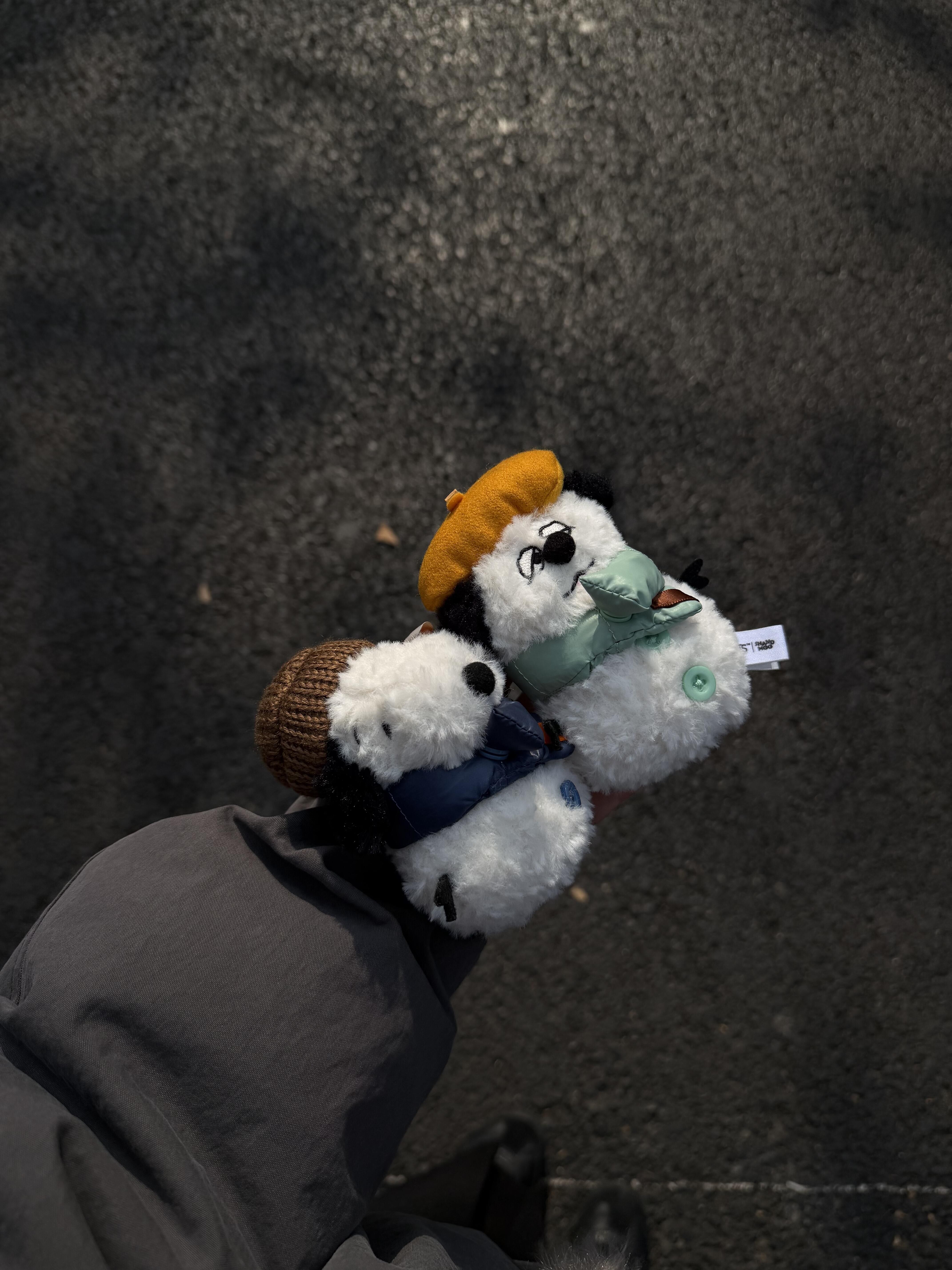 本週限時接單!! Peanuts 史努比 正版授權 冬日絨裝系列 雪人小狗 吊飾 鑰匙圈 歐拉夫(任買兩件7-11免運)/預購