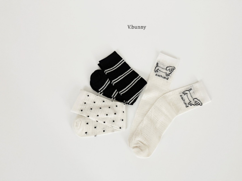 正韓春Vbunny點點狗狗長襪組