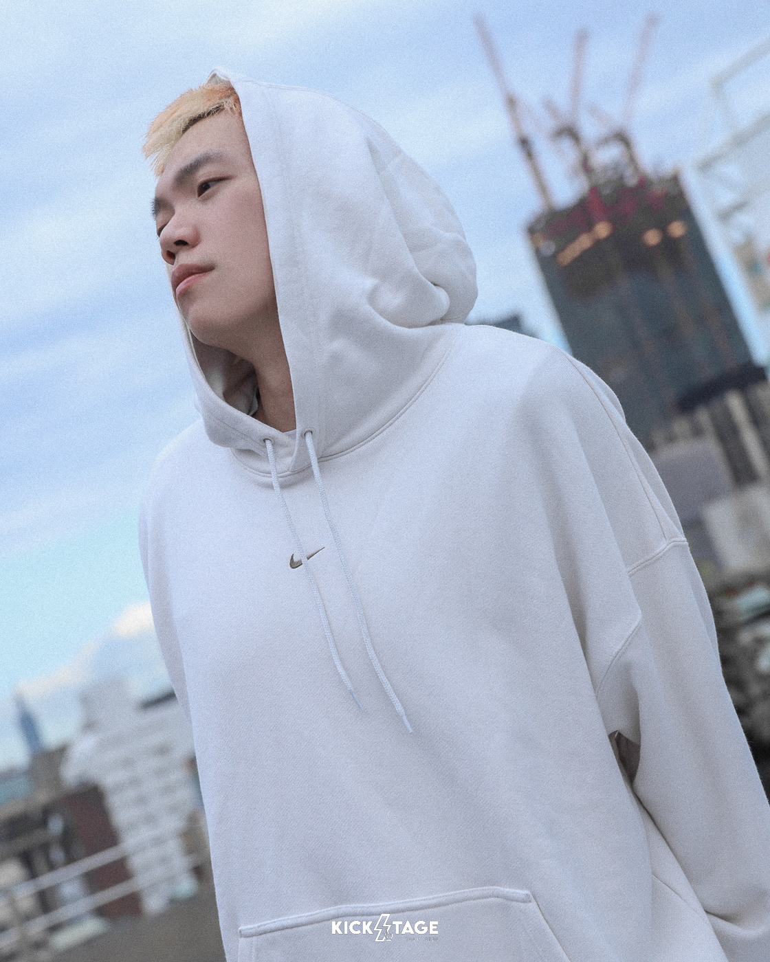 男款 NIKE NSW TEE 灰白色 印花 刺繡LOGO 毛圈布 寬鬆 連帽 長袖 帽T【IR0103-030】NKTF