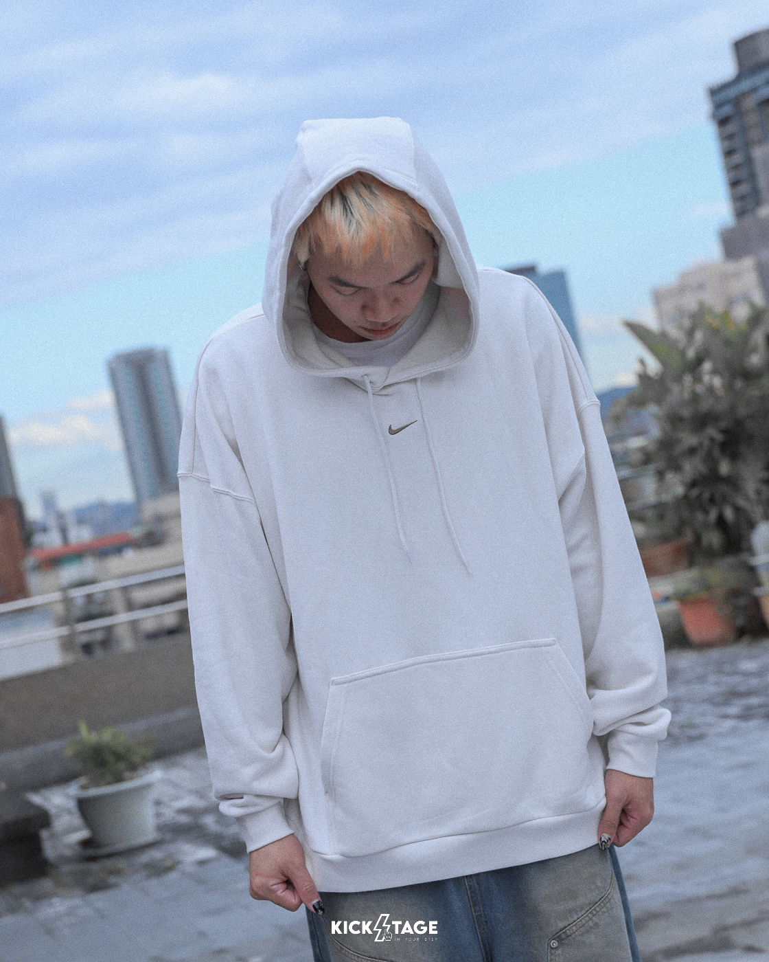 男款 NIKE NSW TEE 灰白色 印花 刺繡LOGO 毛圈布 寬鬆 連帽 長袖 帽T【IR0103-030】NKTF