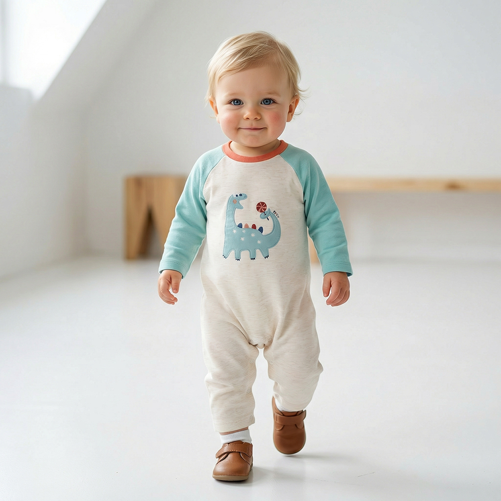 PIPPY 俏皮小恐龍吃棒棒圓領長袖包屁衣 綠