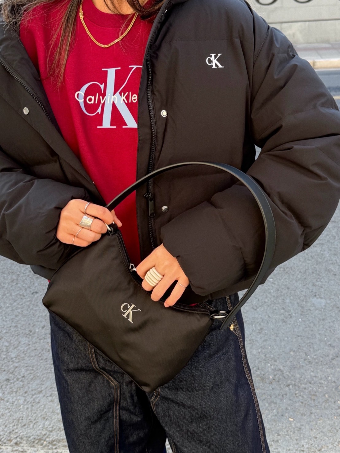 CALVIN KLEIN 太空 腋下 單肩包 三色