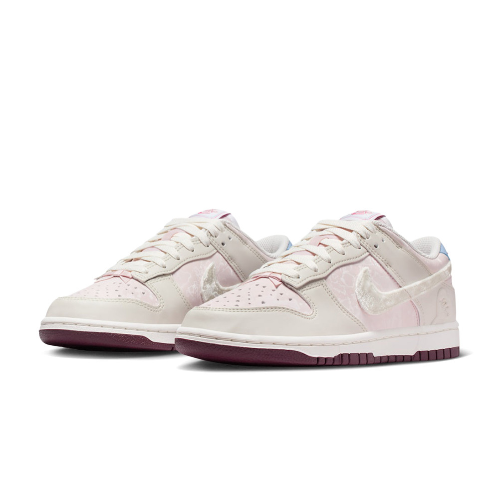 W Nike Dunk Low 情人節限定 灰粉 立體愛心 毛絨 休閒鞋 女鞋 IQ1145-610