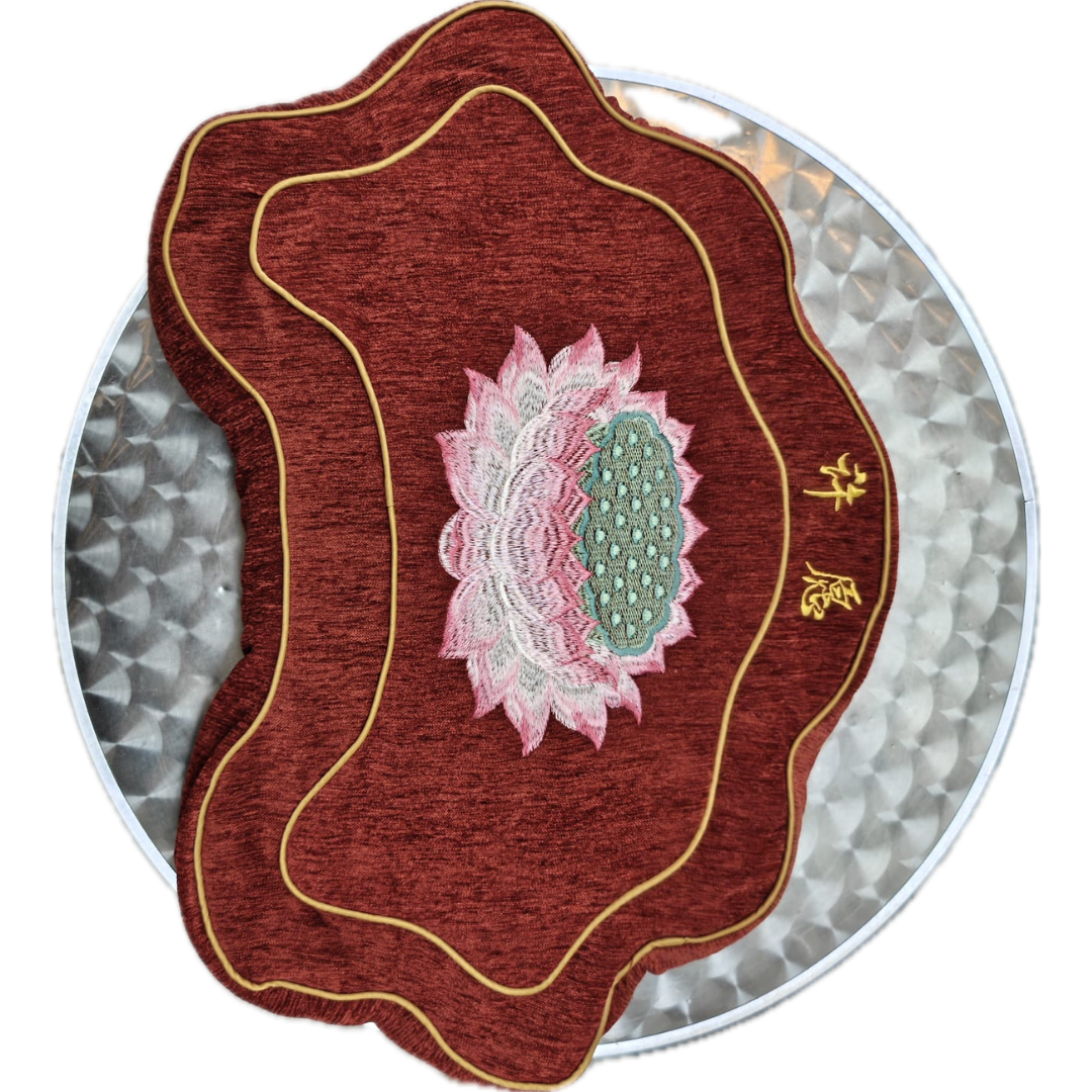 OTH-LLG0206-014 人手刺繡 蓮花完滿許願枕頭 (A13)