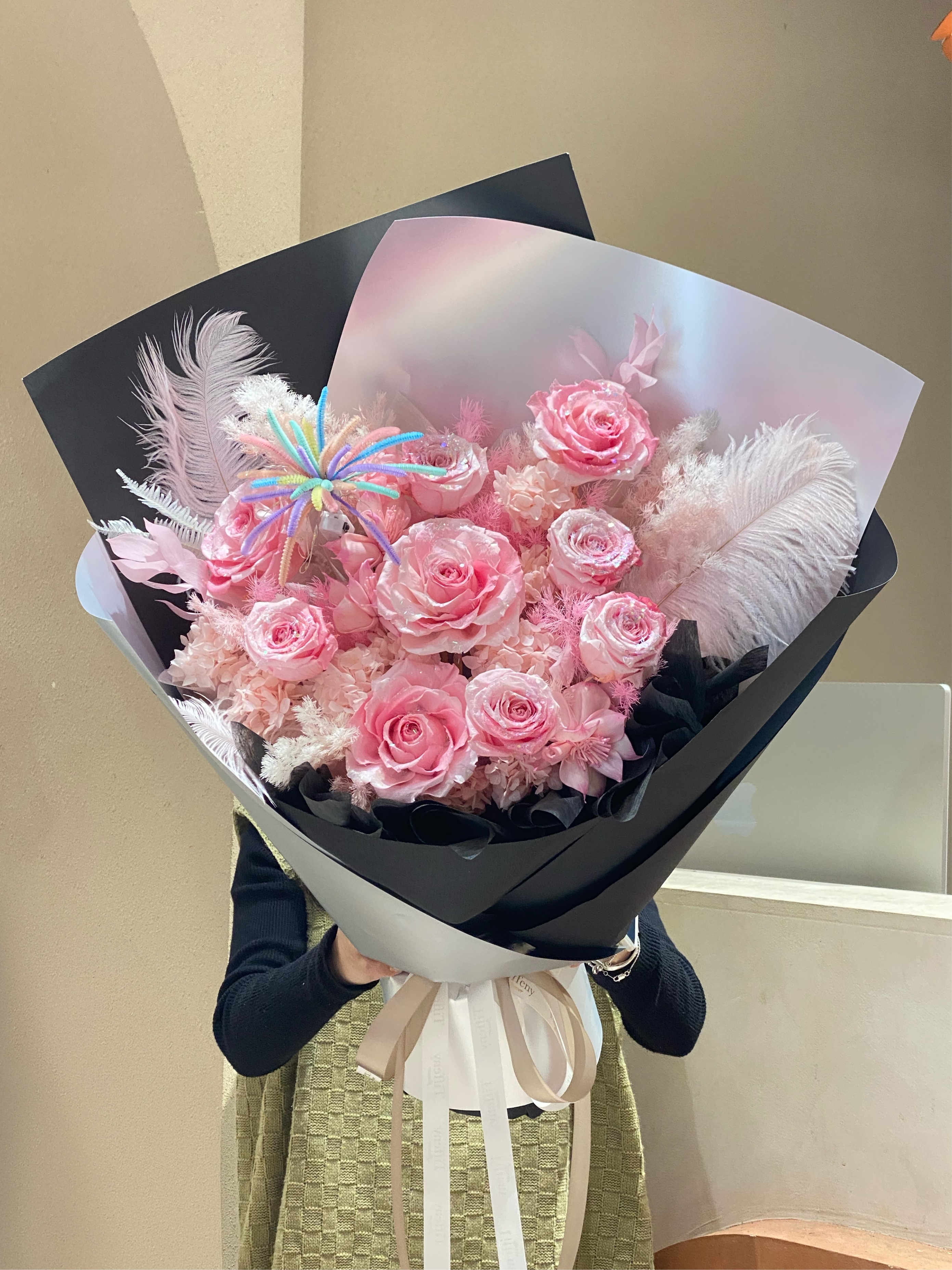 【限量1束】 Elephant Love 超巨大9朵永生花束/煙火