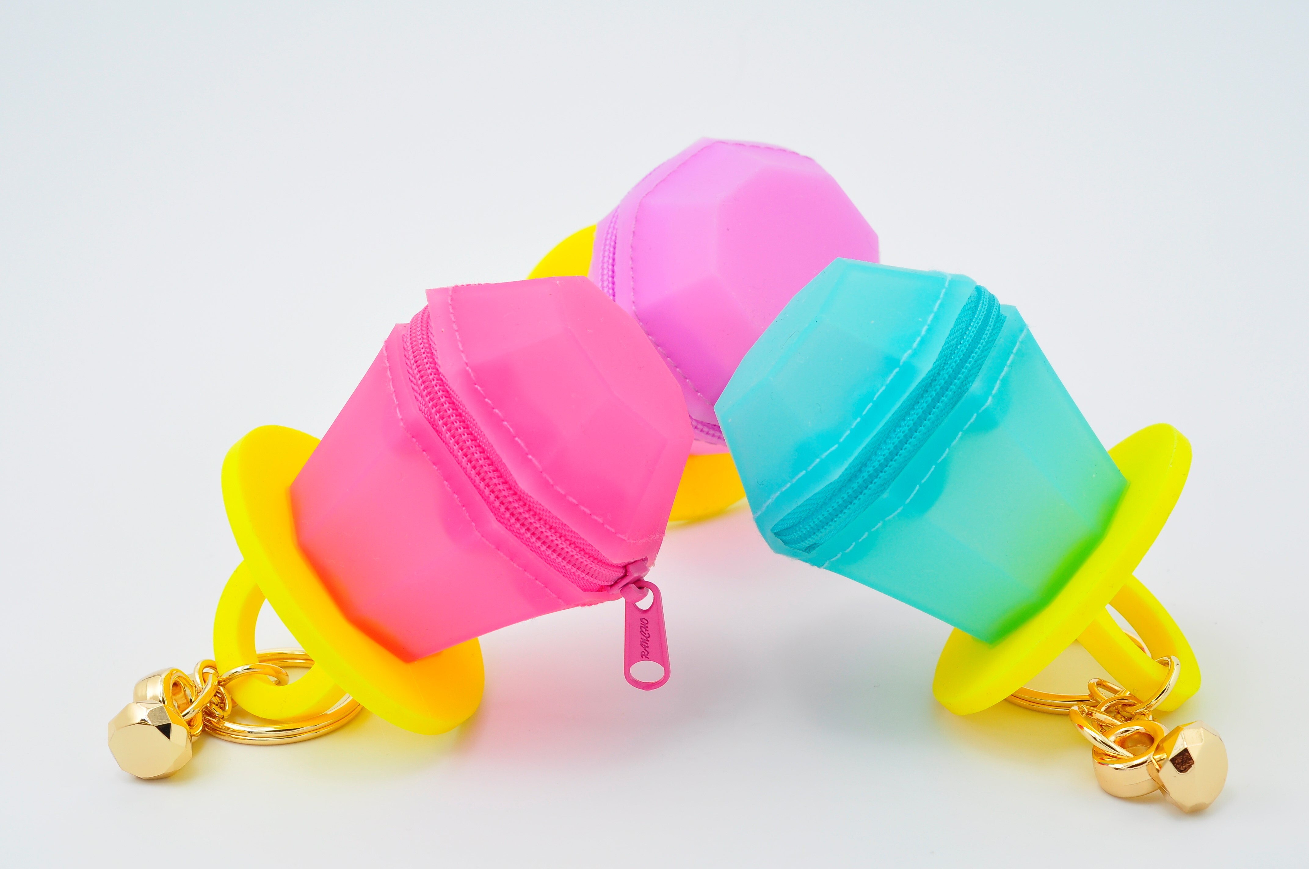 玩潮 鑽石戒指糖匙包綠色