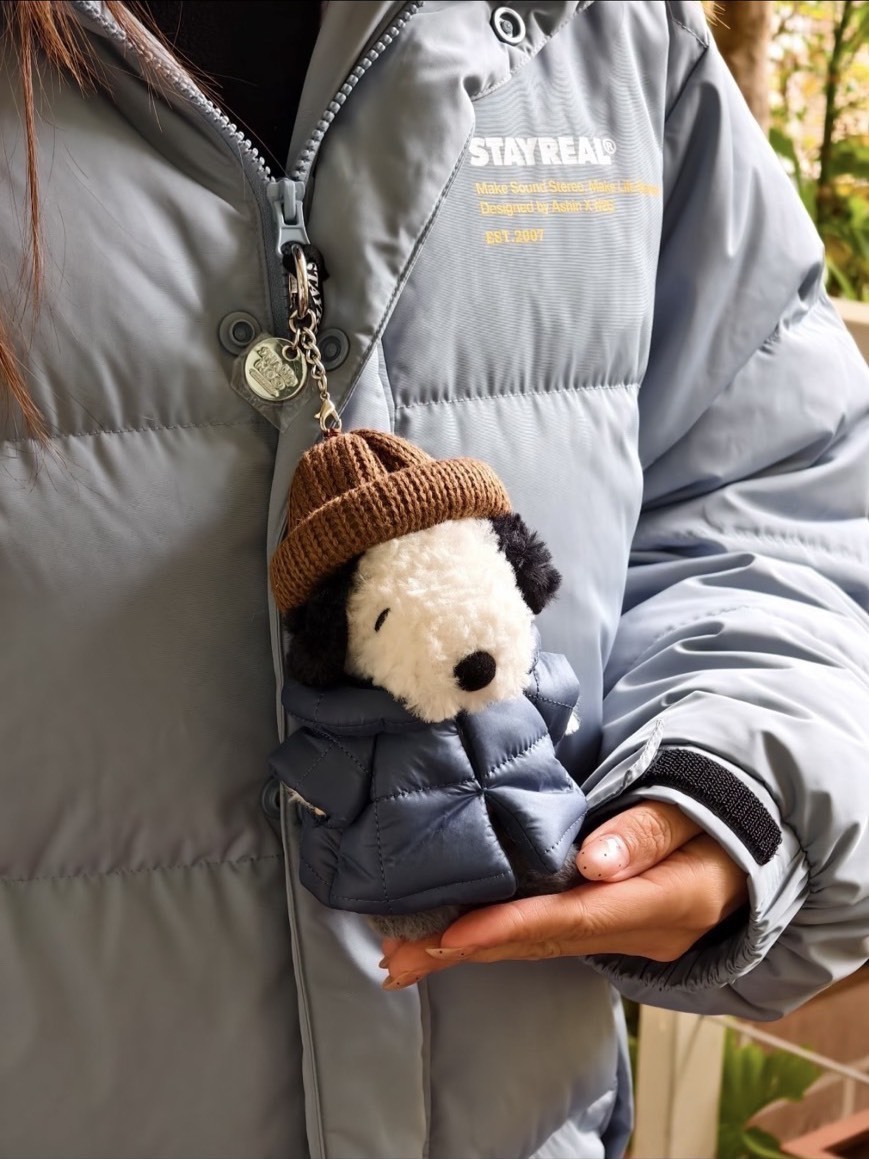 KTQ STORE ‧ Peanuts 史奴比 SNOOPY 歐拉夫 OLAF 冬日羽絨外套系列 查理布朗 糊塗塌客 吊飾 鑰匙圈