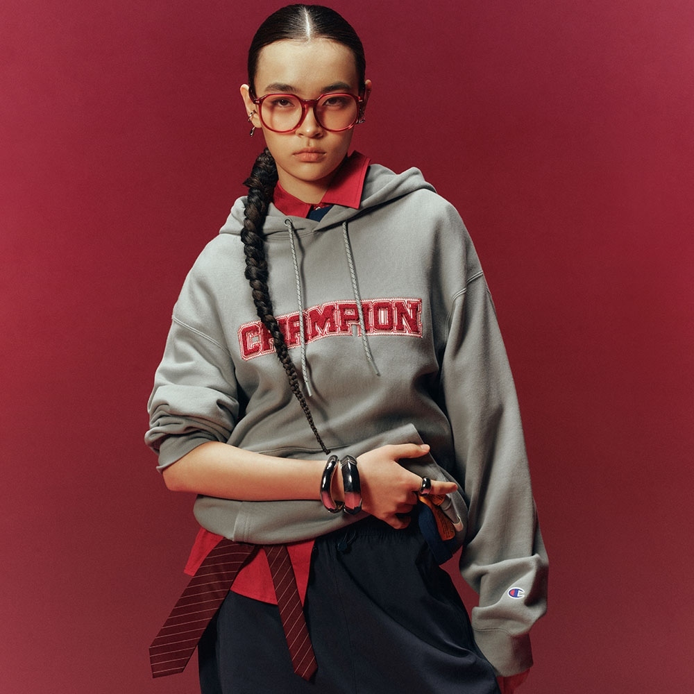 男女款- CNY系列-馬年系列-LOGO刺繡 棉質長袖帽T-藍綠色（U6ASWSU106M-605）