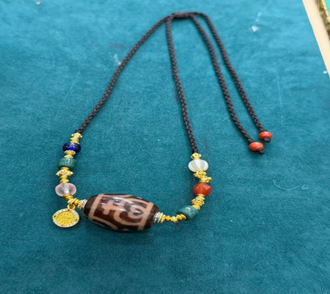 VC029 C29 寶瓶達洛頸鏈