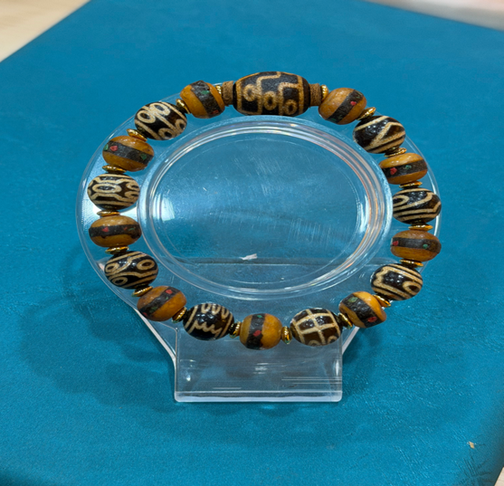 VC041 C41 老靈骨1-9眼手串