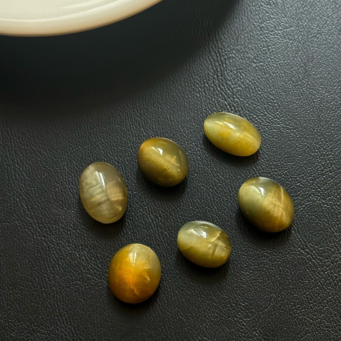 [原石] 貓眼石 水晶蛋面