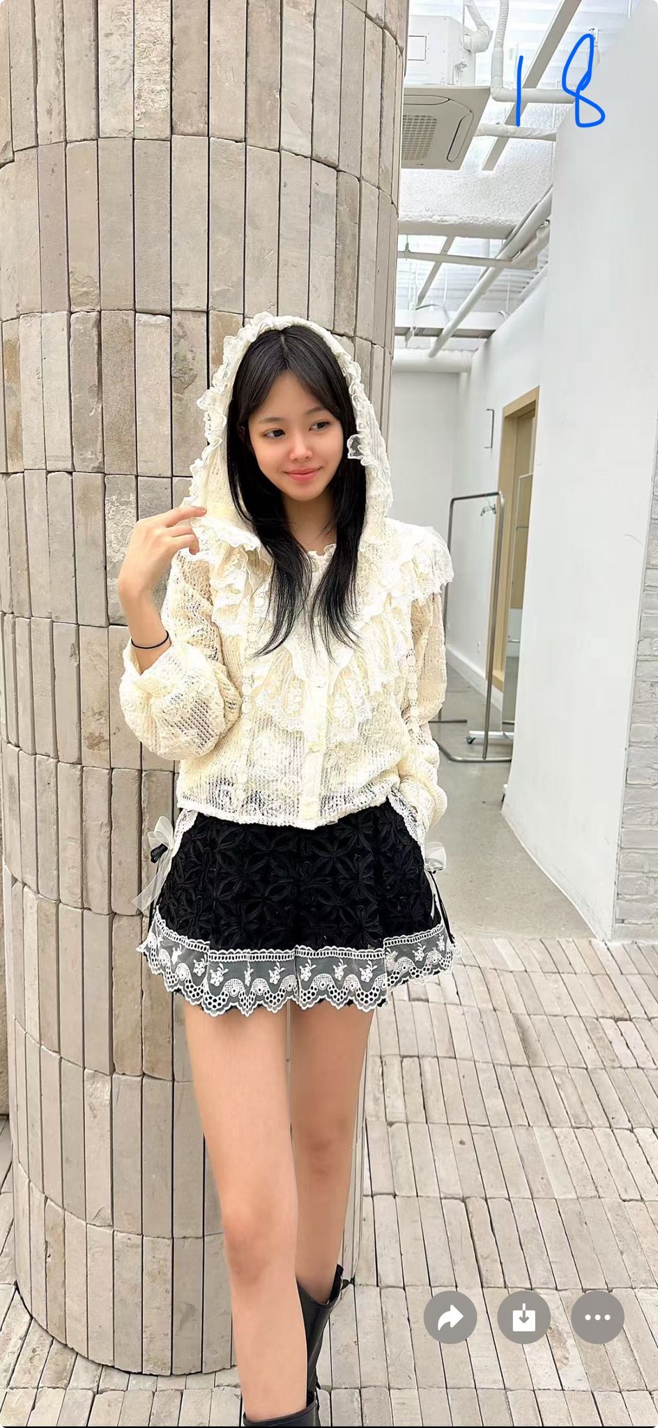 Y18 胸44-48 長19 $659 (一口價)叻叻價