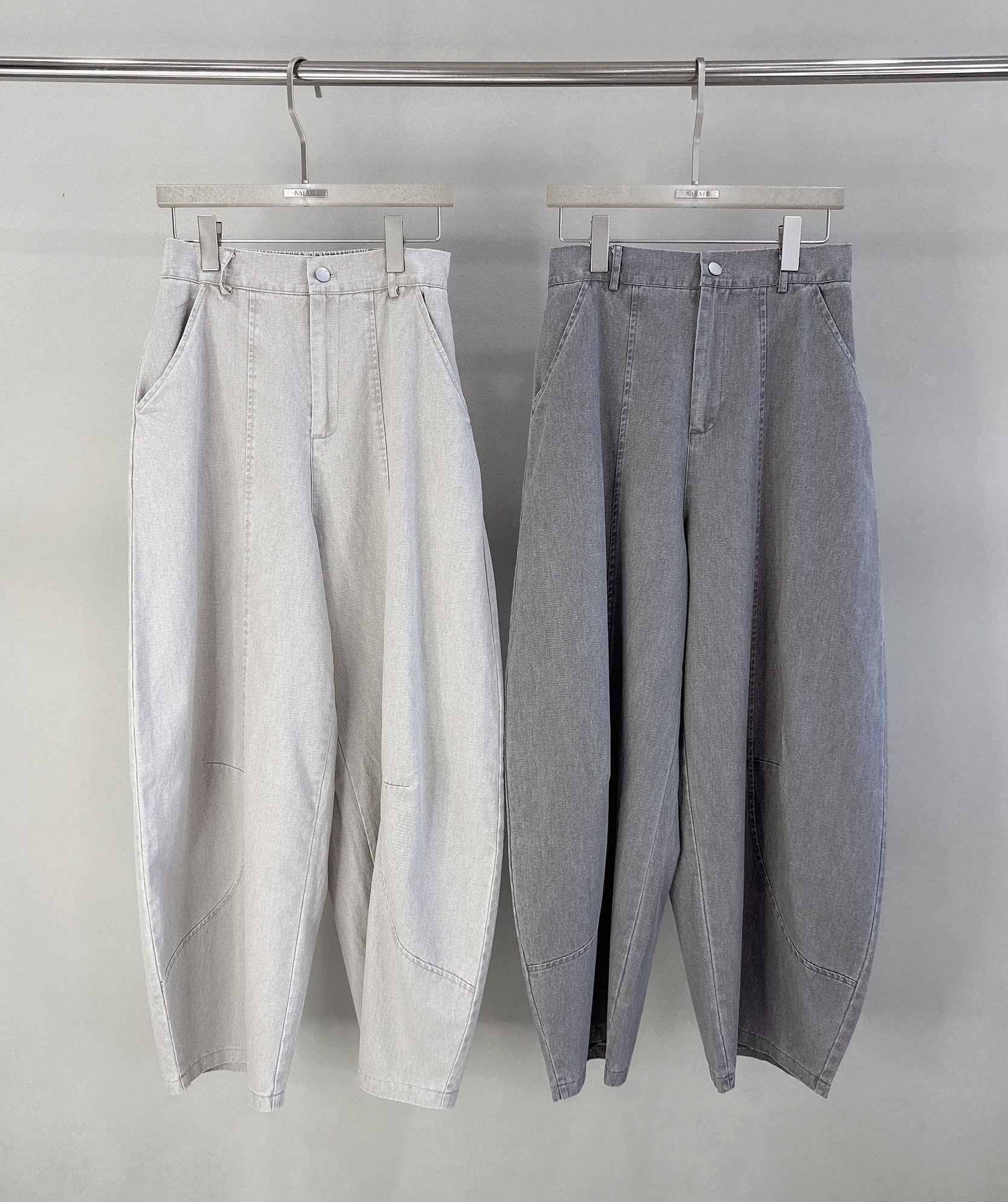 後鬆緊彎刀水洗牛仔褲