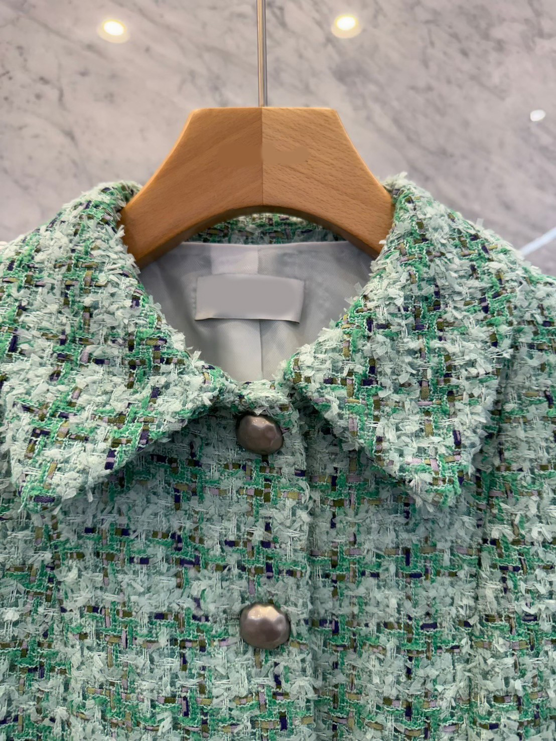 配色白綠格紋下擺流蘇造型小香排釦外套