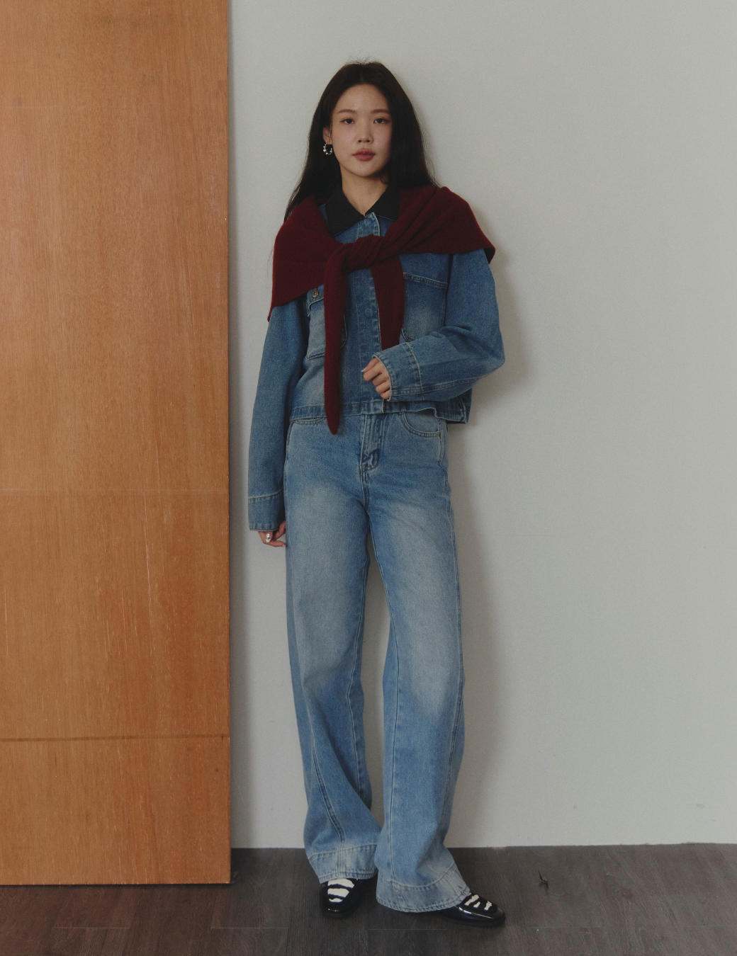 斜線下剪接直筒牛仔褲（6尺寸）