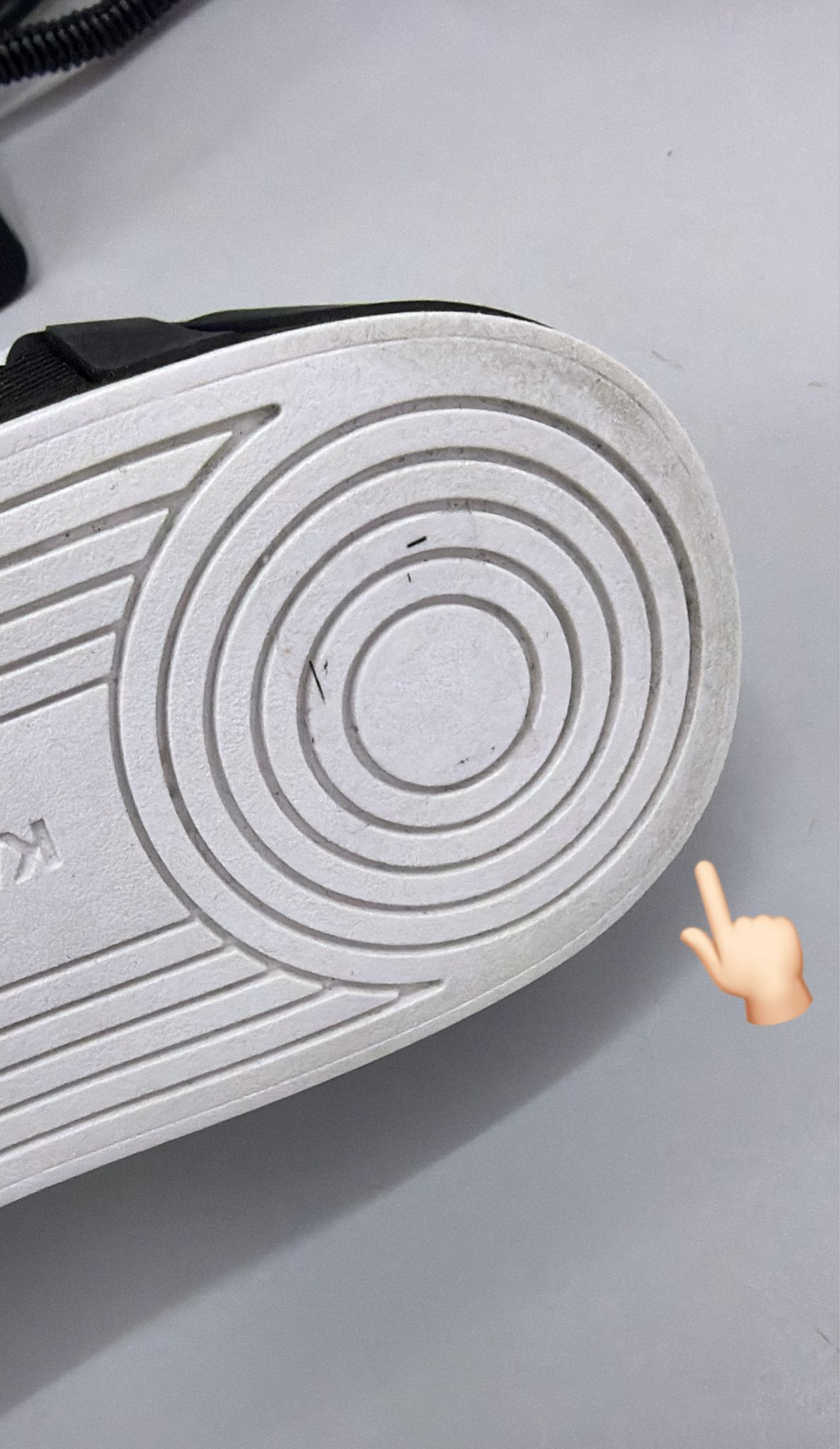 【現貨瑕疵貨品】karl lagerfeld 休閒鞋 白配紫邊US5.5 (HC0254)