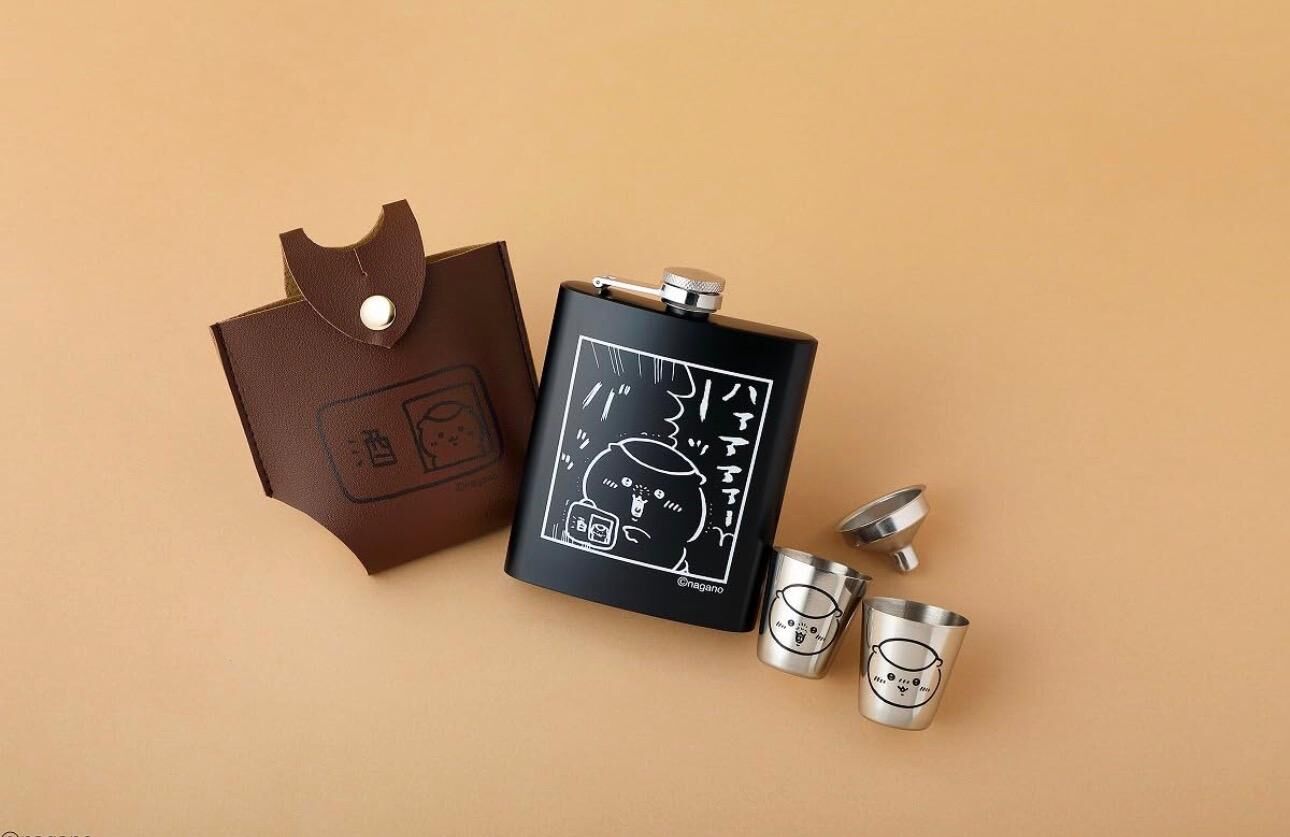【預購】JN0206100 Chiikawa－栗子頭前輩 隨身酒壺組