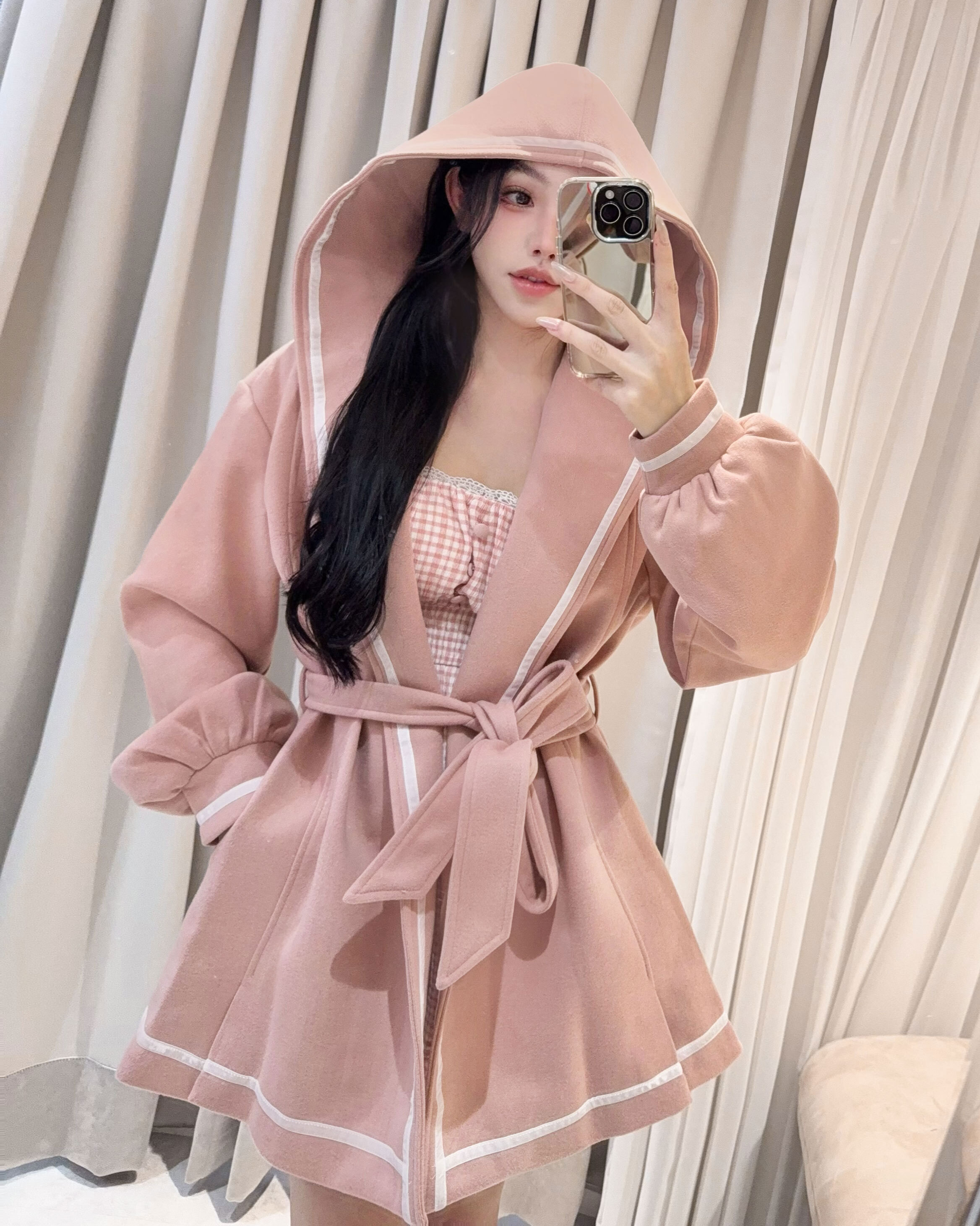 限量-撞色線條大翻領連帽外套