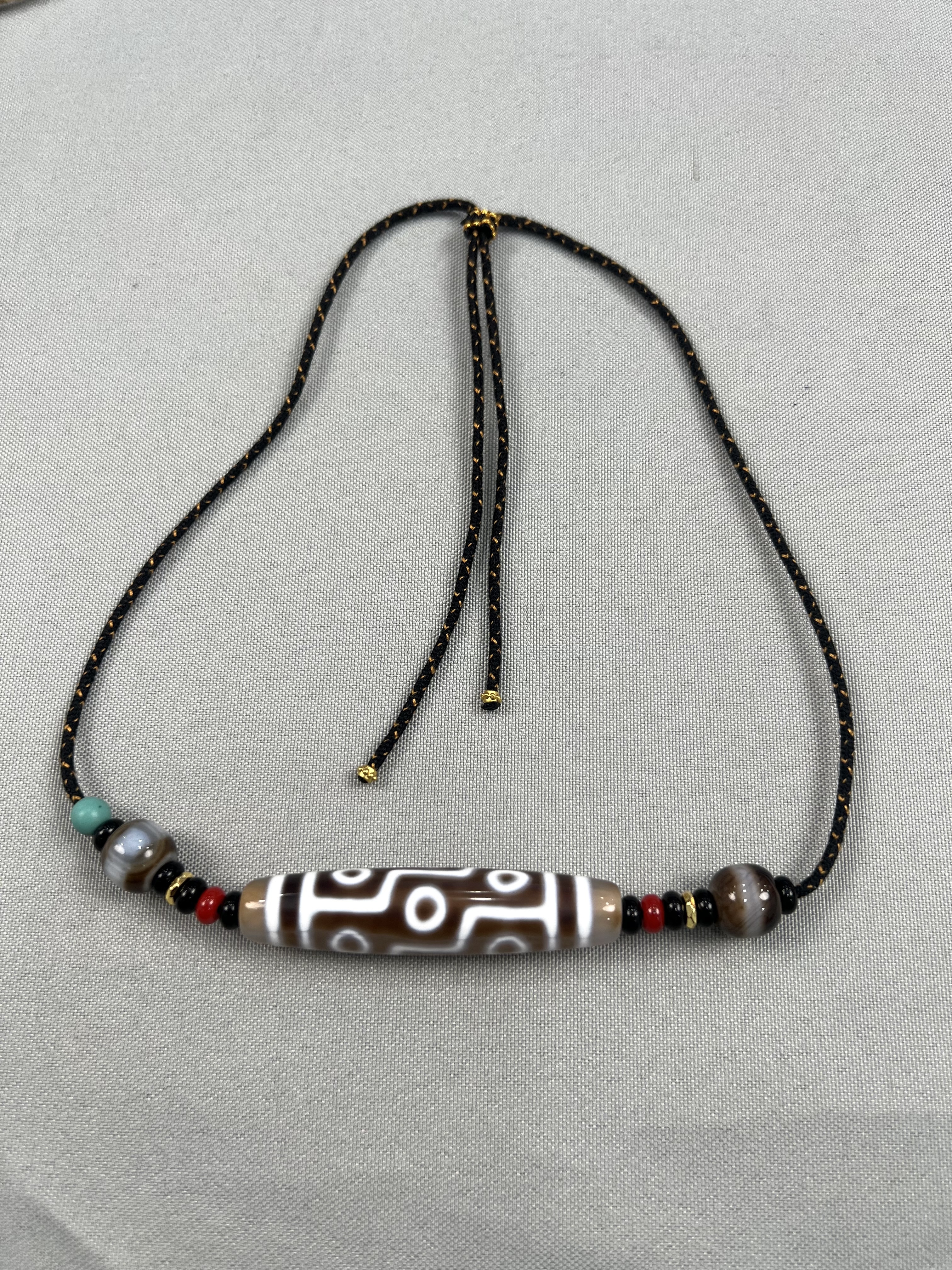 VC064 C64九眼天珠頸鏈