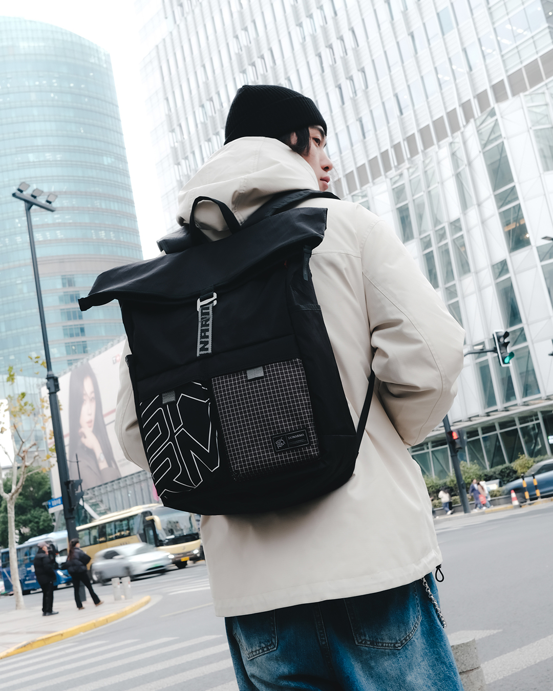 SKINARMA Jager 防水防撕裂尼龍背包