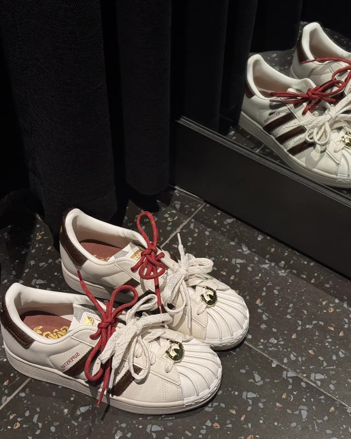 Adidas CNY X Superstar II 馬年限定 馬毛 貝殼鞋 白紅