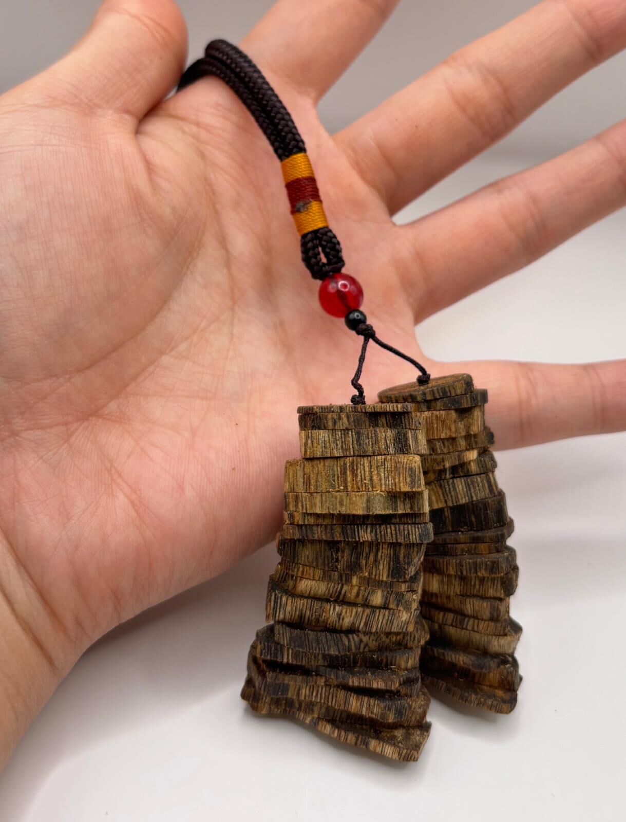 AB260205-S10-白棋沉香車掛(已包集體龍虎山開光，4月頭到貨，只限尖沙咀門店自取）