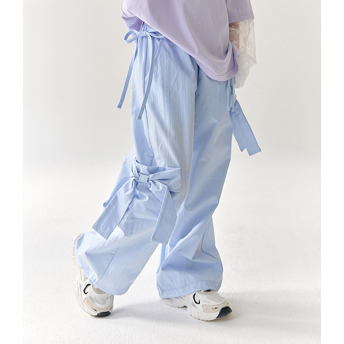 正韓春Lilas 粉嫩色蝴蝶結工裝褲