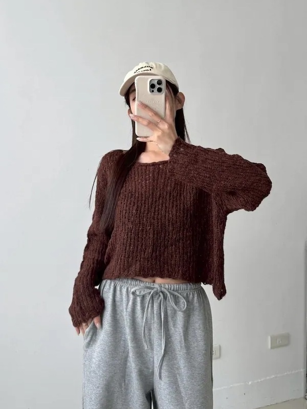 美若天仙洞洞短版針織上衣